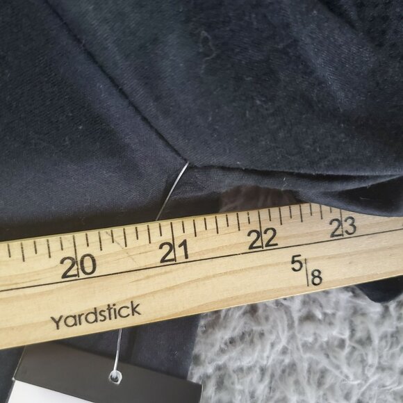 Spalding Shirt Mens Large Black T-Shirt Performance Polyester Reflective *NWT* - Picture 7 of 9